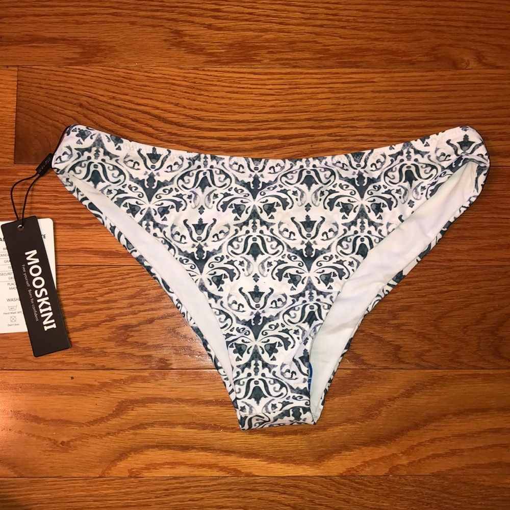 Bikini bottoms brand new with tags!